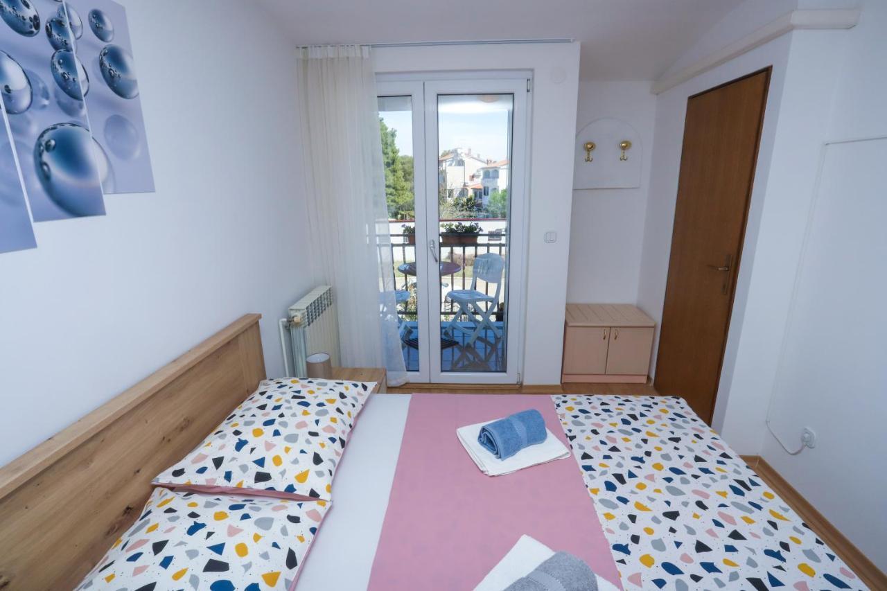 Apartment Ivica Poreč Exterior foto